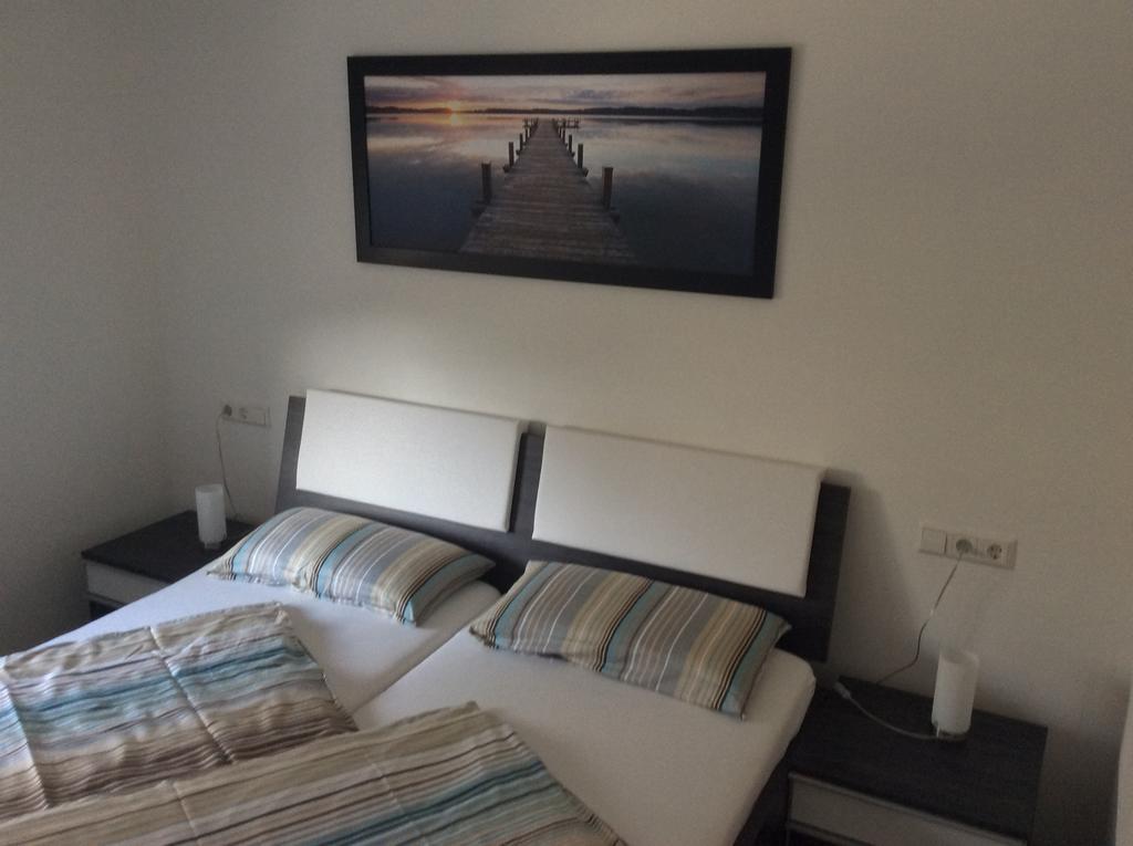 לנגנרגן Ferienwohnung Bodenseezauber חדר תמונה