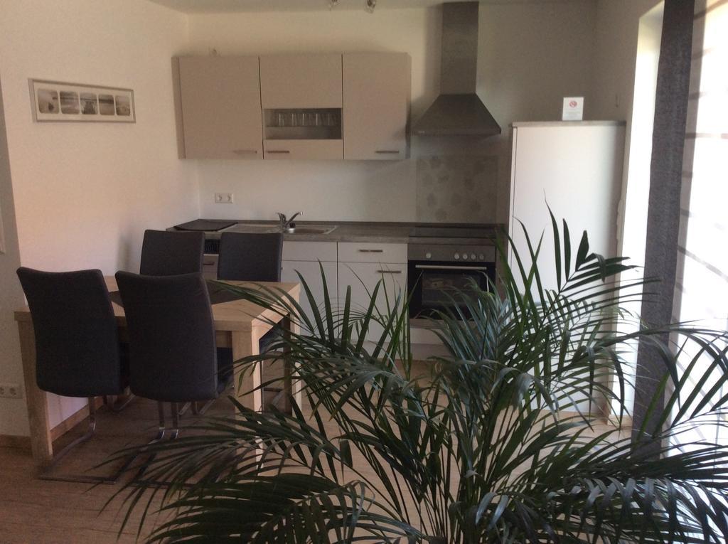 לנגנרגן Ferienwohnung Bodenseezauber חדר תמונה
